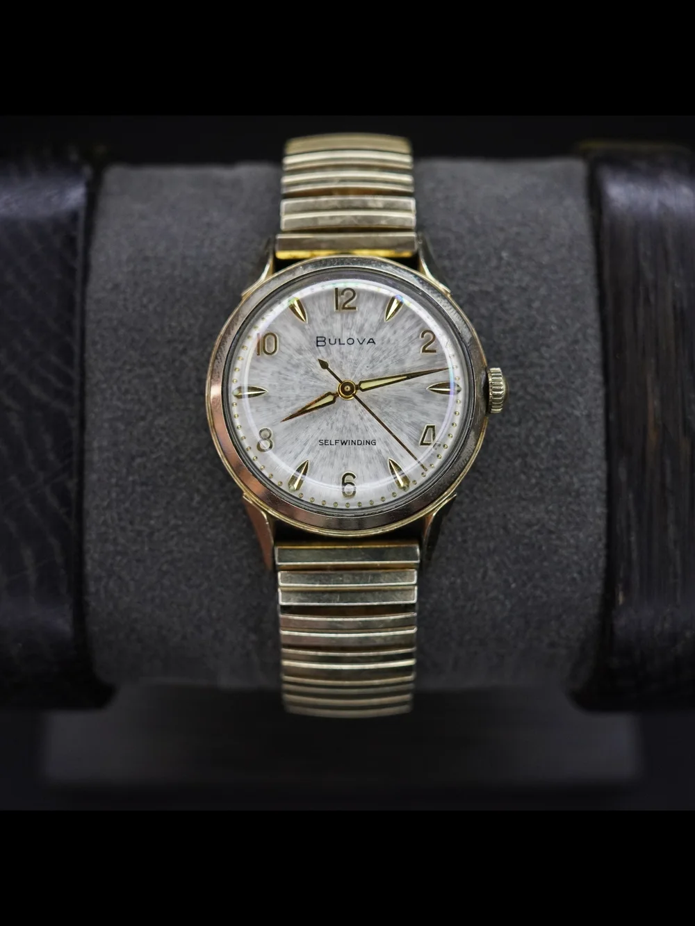 Vintage Bulova 1960s 10K RGP Self Winding 31mm Gold Tone Silver Dial Men's Watch